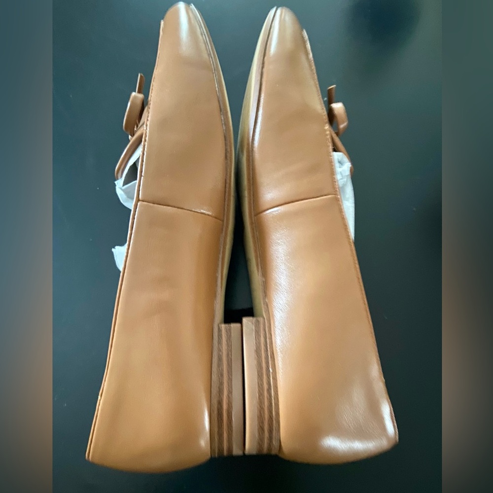 J Crew bow loafer - Picture 6 of 9